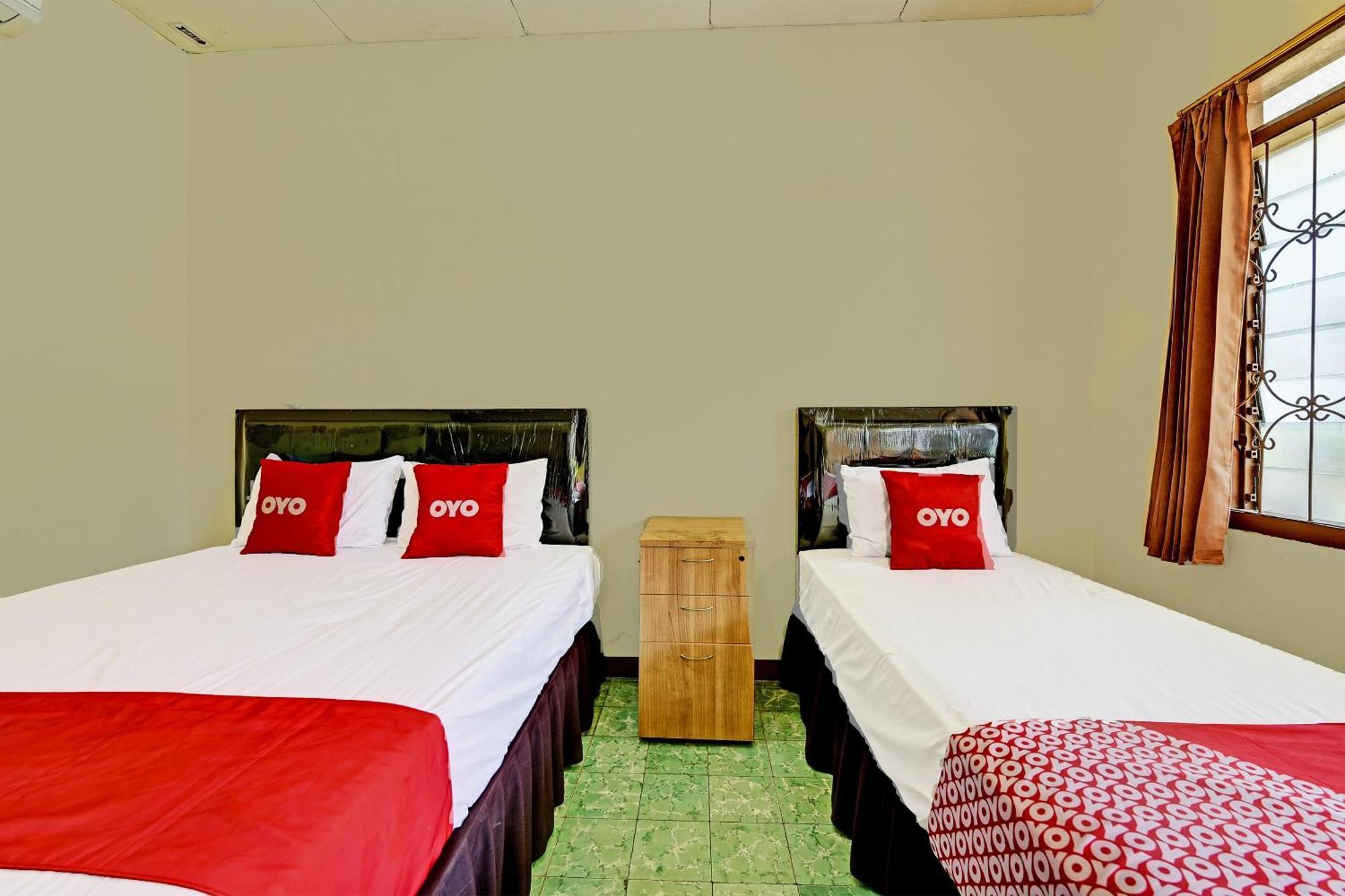 Oyo 90443 Hotel New Kartika In Cilopadang Εξωτερικό φωτογραφία