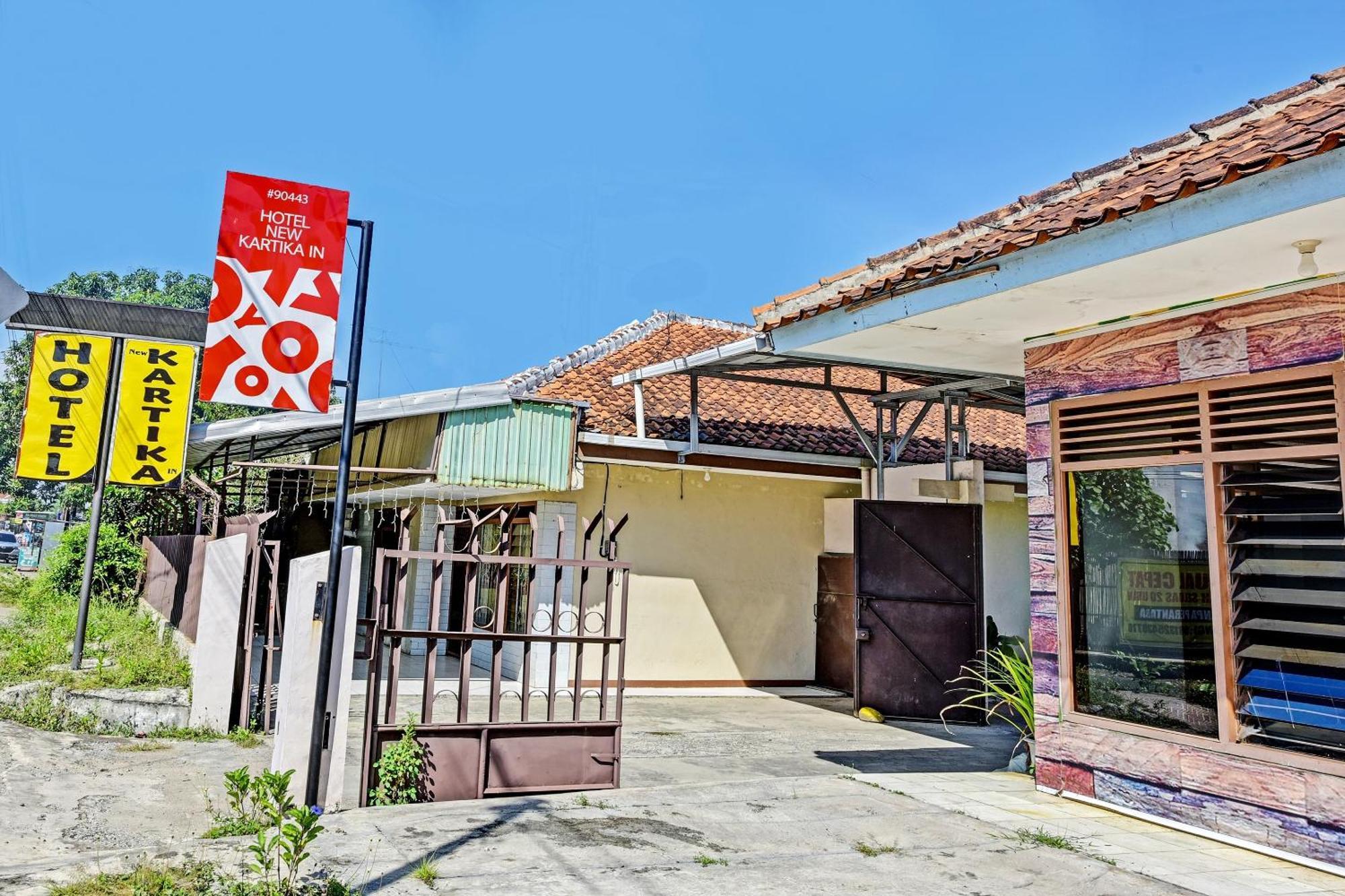 Oyo 90443 Hotel New Kartika In Cilopadang Εξωτερικό φωτογραφία